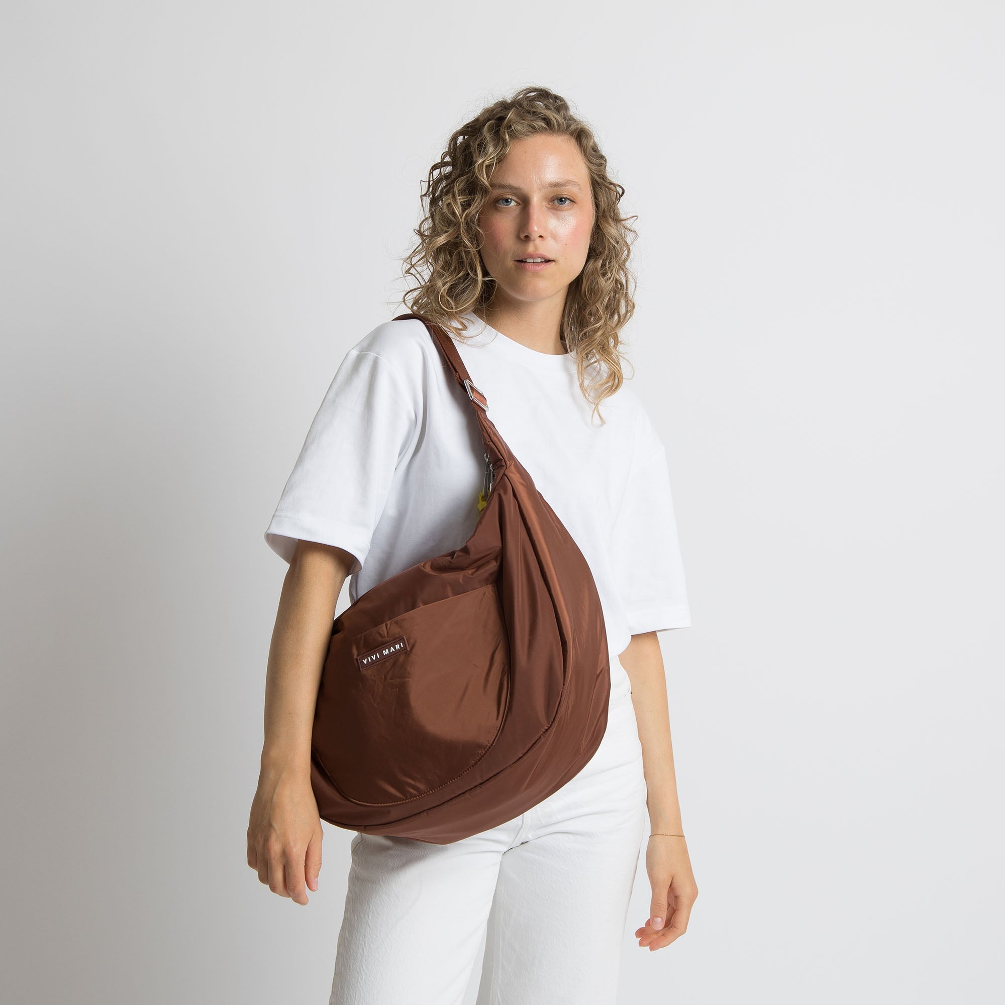 Padded Hip Bag oversized - tan - VIVI MARI
