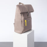 Padded Backpack medium - dark mushroom