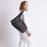 Buckle Bag medium - leo splashes navy/olive