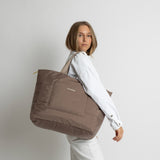 padded tote bag large + strap basic woven slim - dark mushroom