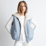 Reversible Bomber Vest - ash blue/sand