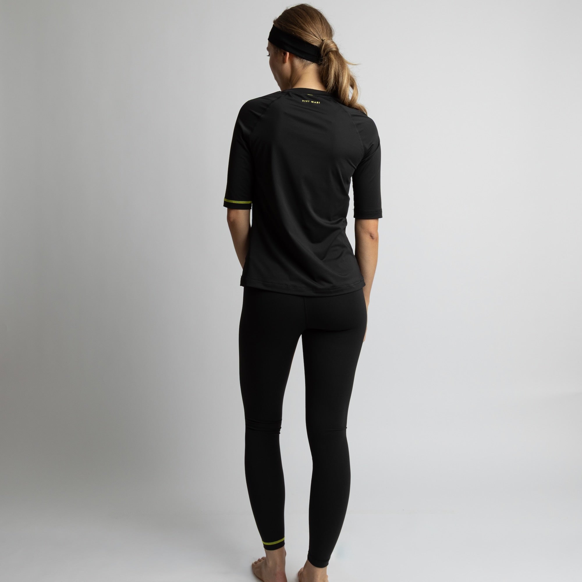 Activewear Half Sleeve T-Shirt black - VIVI MARI