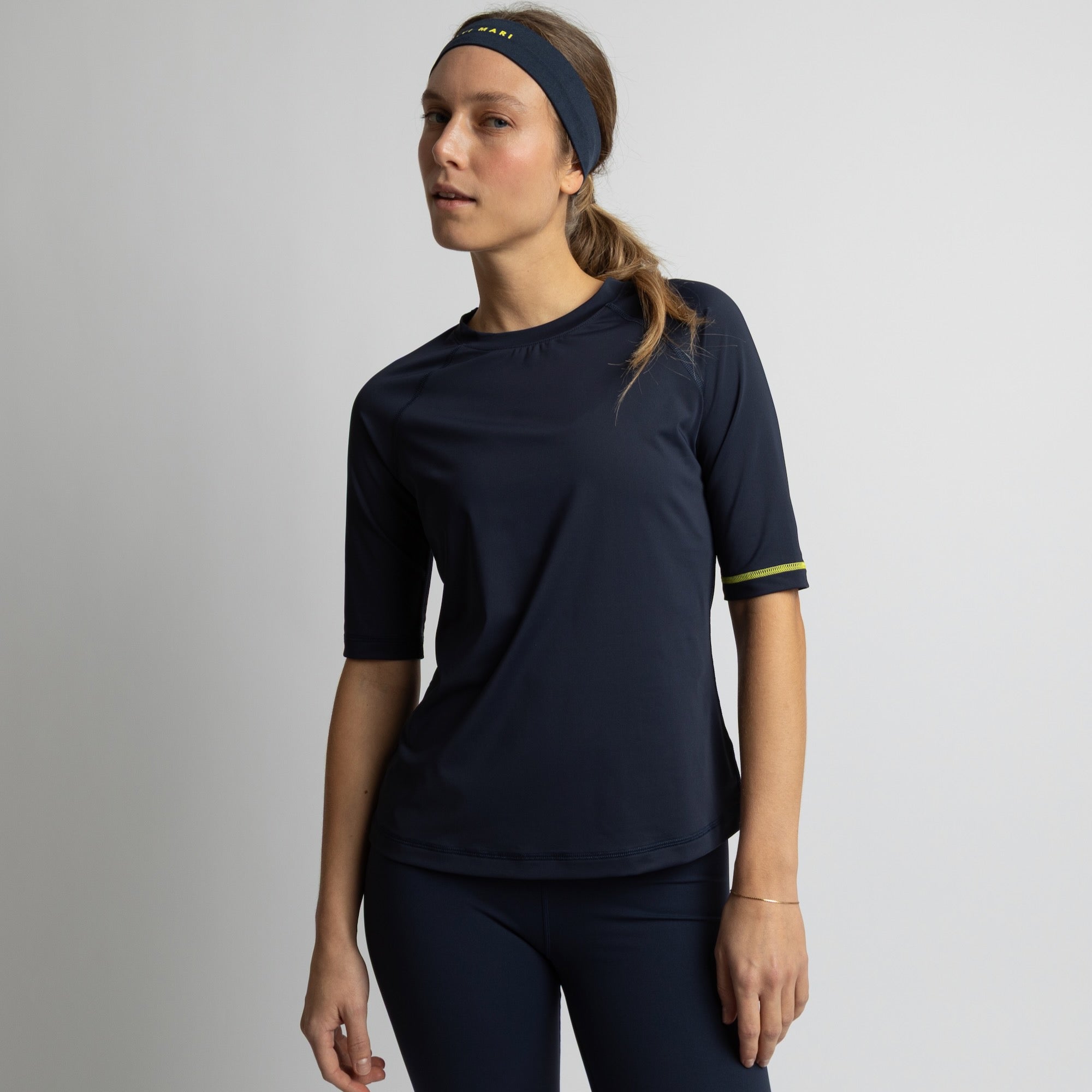 Activewear Half Sleeve T-Shirt navy - VIVI MARI