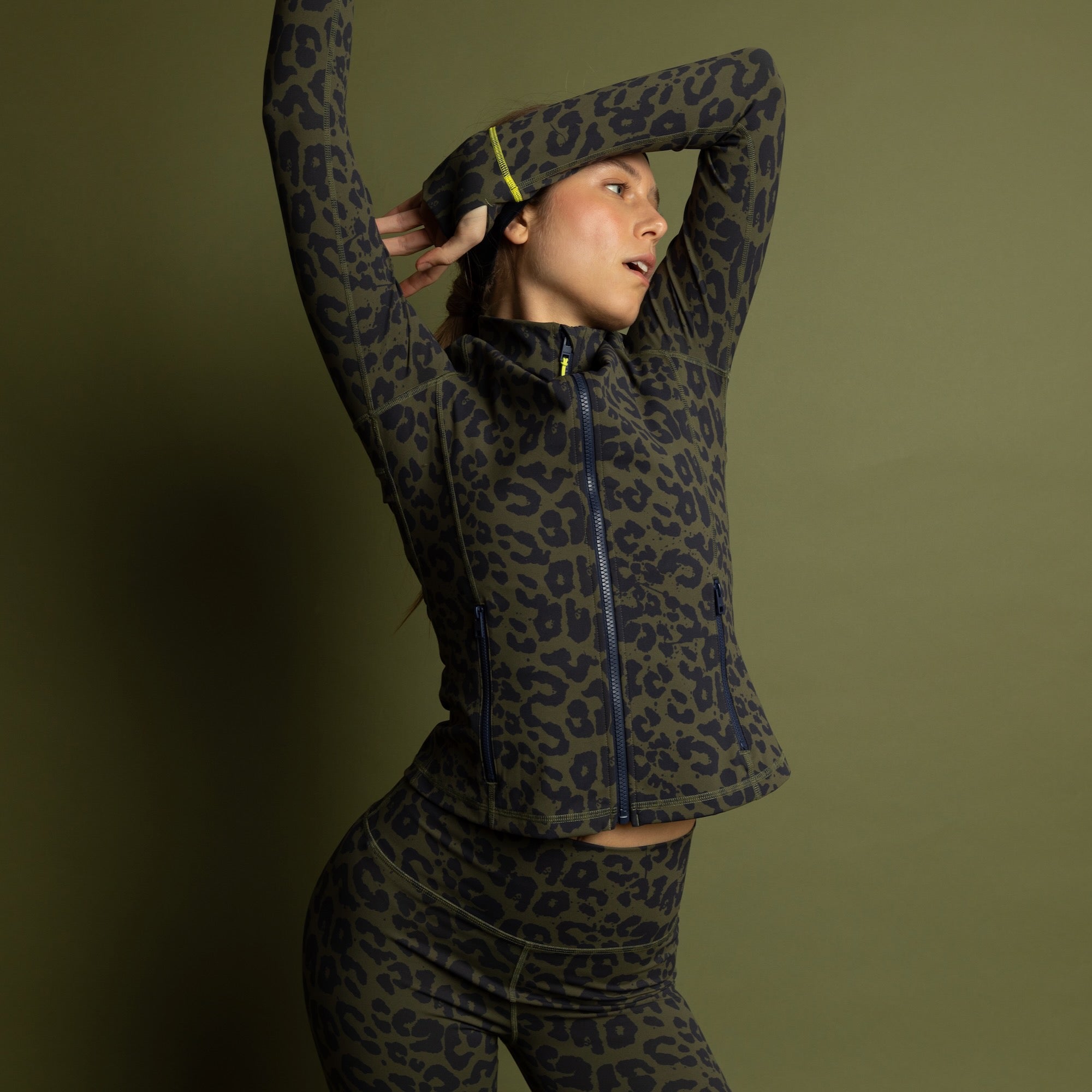 Activewear Jacket leo splashes navy/olive - VIVI MARI