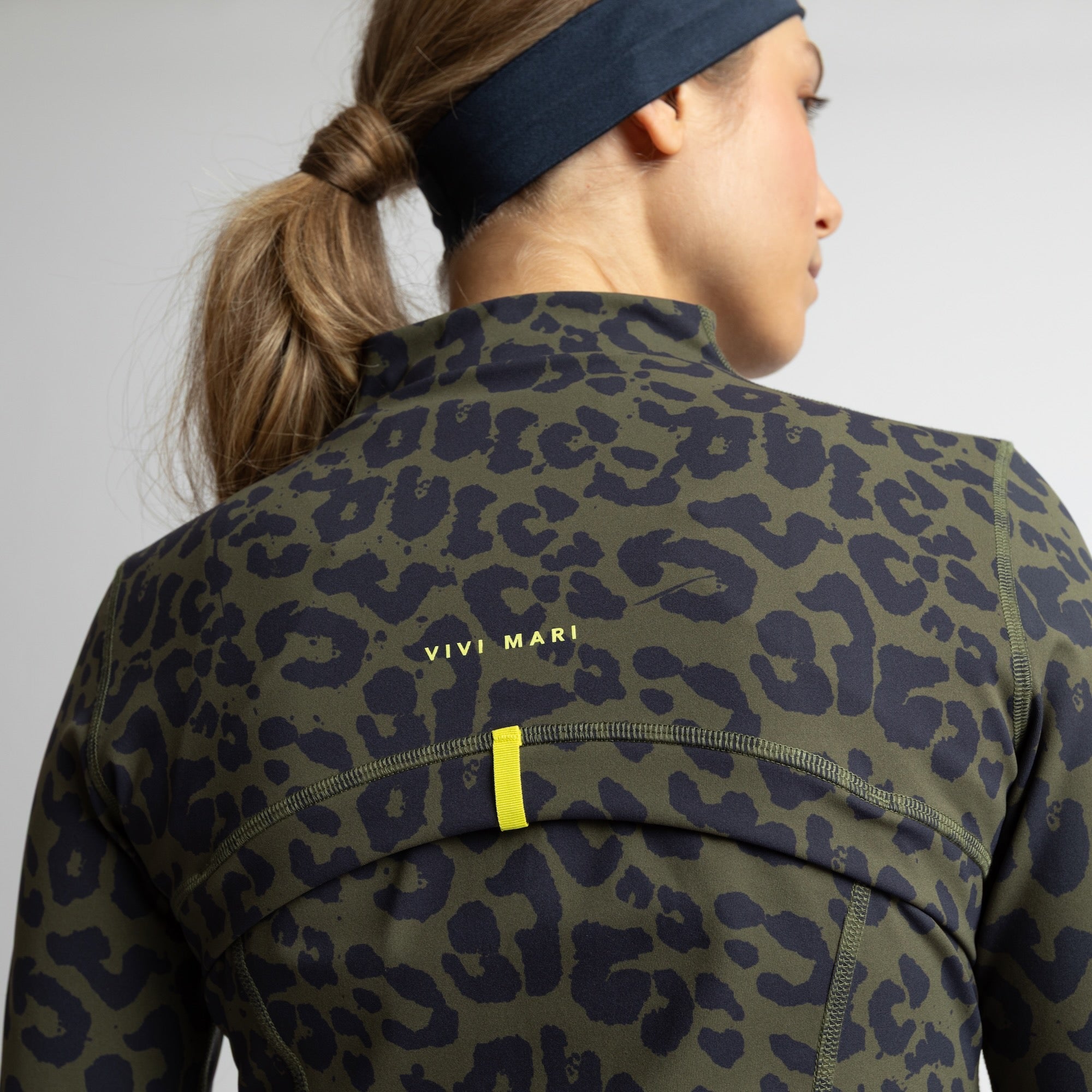 Activewear Jacket leo splashes navy/olive - VIVI MARI