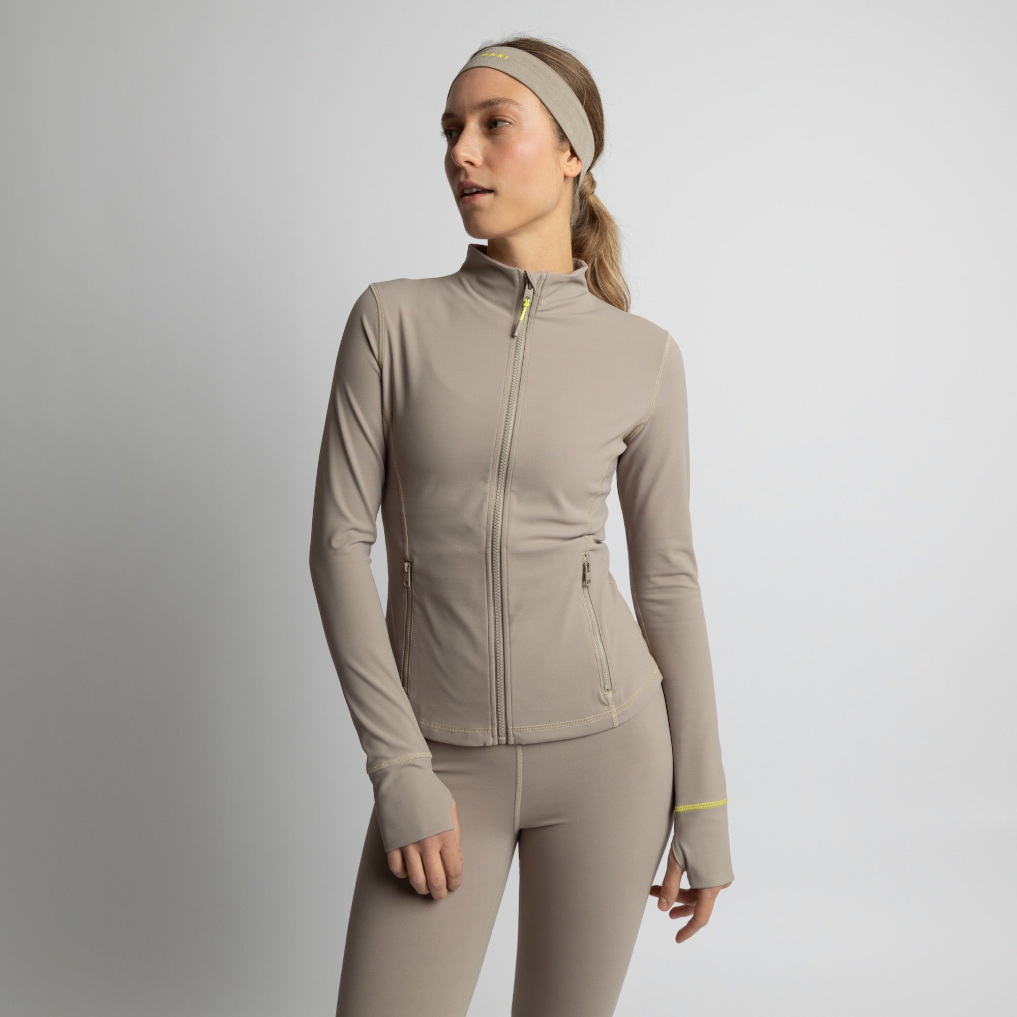 Activewear Jacket mushroom - VIVI MARI