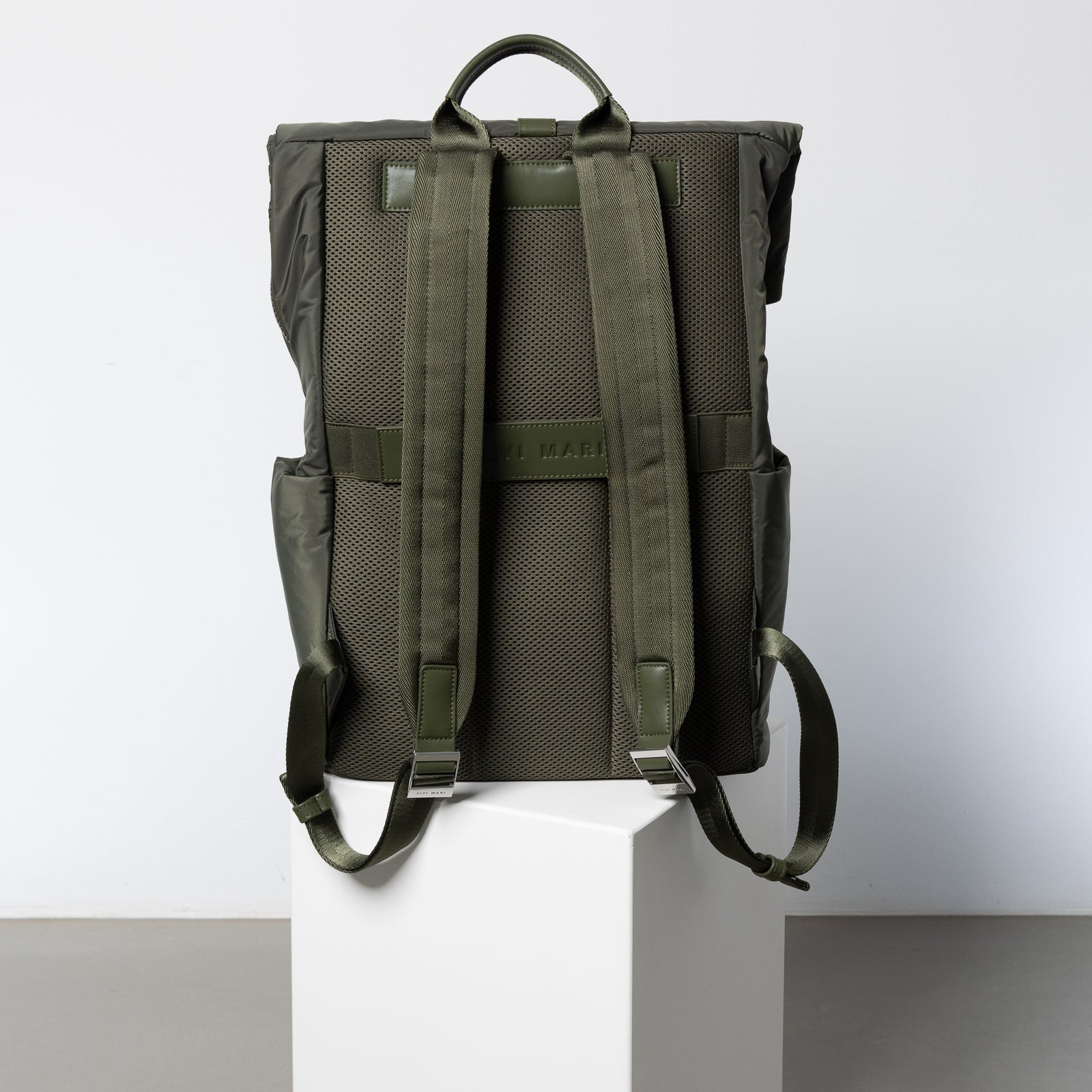 Padded Backpack medium - olive - VIVI MARI