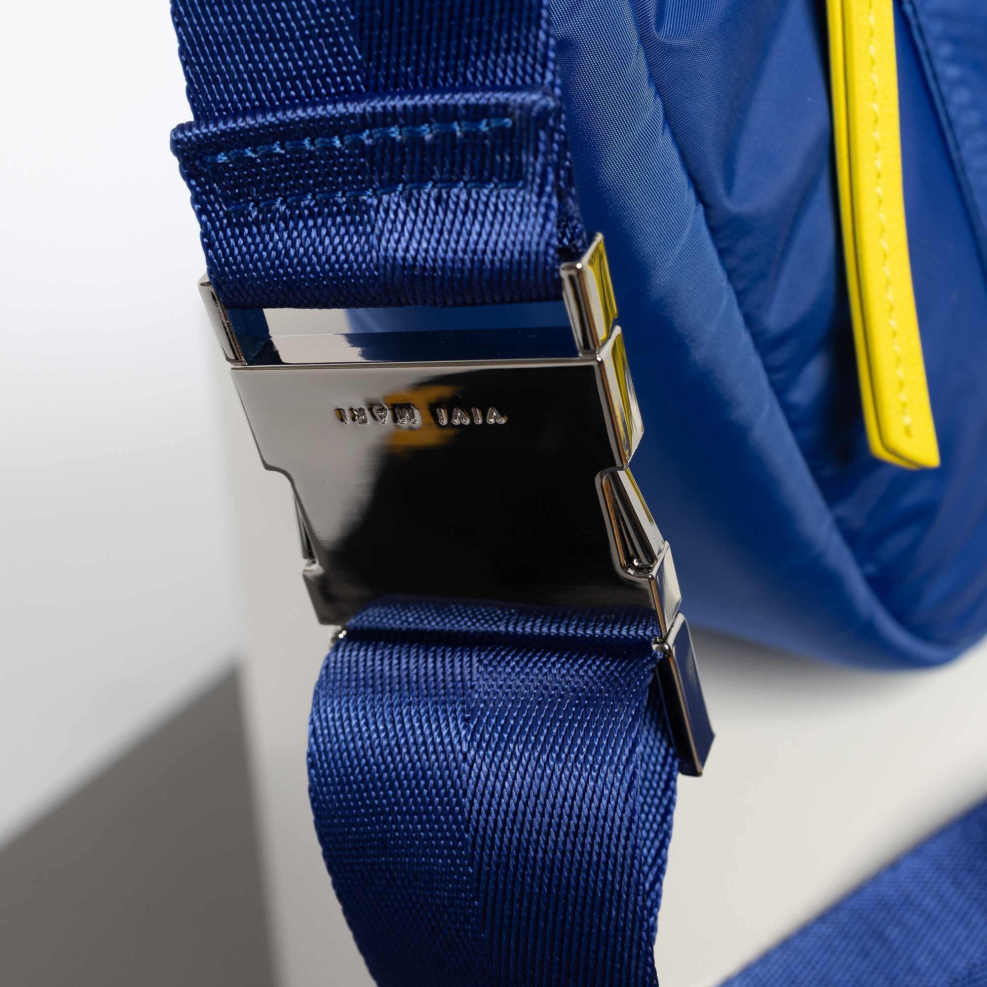 Padded Hip Bag medium - blue - VIVI MARI