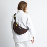 Padded Hip Bag medium - chocolate - VIVI MARI