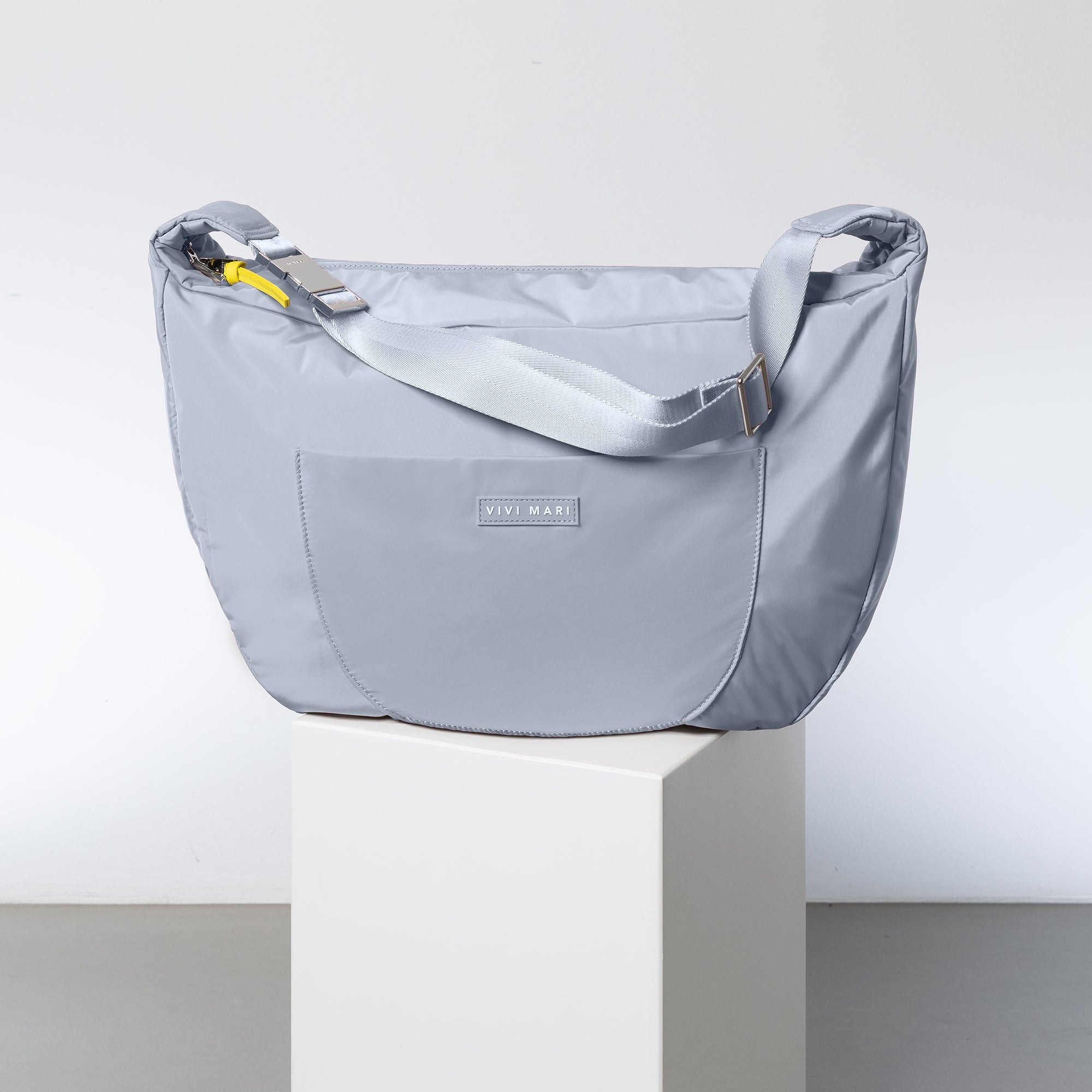 Padded Hip Bag oversized - ash blue - VIVI MARI
