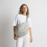 Padded Hip Bag oversized - leo splashes grey/sand - VIVI MARI