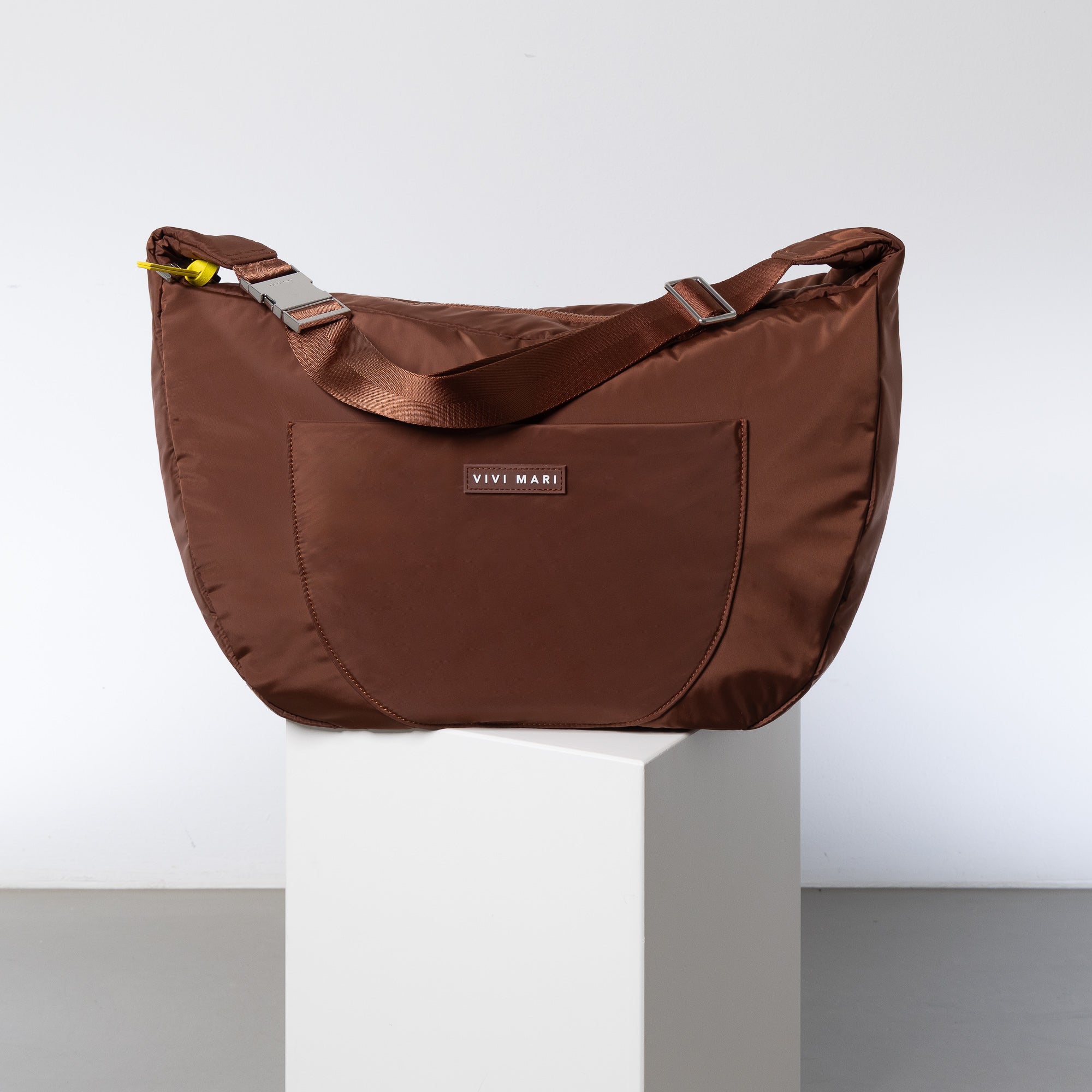 Padded Hip Bag oversized - tan - VIVI MARI