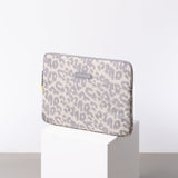 Padded Laptop Sleeve 15"/16" - leo splashes grey/sand - VIVI MARI