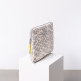 Padded Laptop Sleeve 15"/16" - leo splashes grey/sand - VIVI MARI