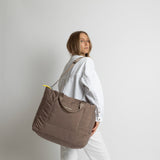 padded tote bag large + strap basic woven slim - dark mushroom - VIVI MARI