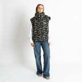 Reversible Bomber Vest - black/leo black - sand - VIVI MARI