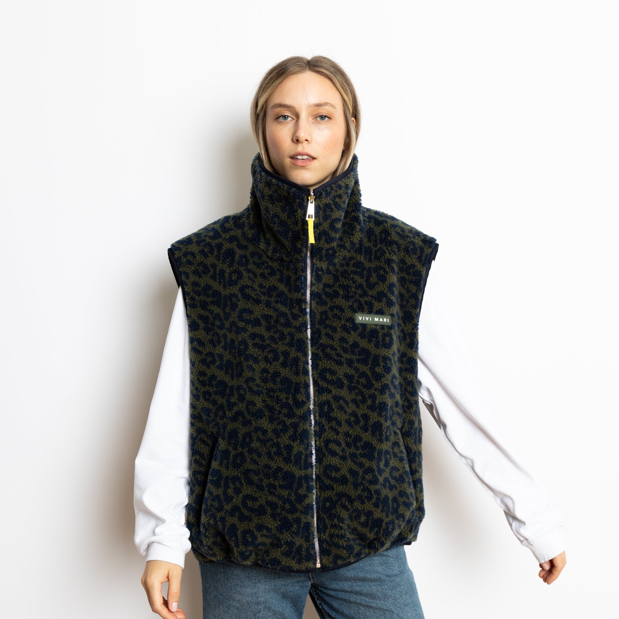 Reversible Bomber Vest - navy/leo navy - olive - VIVI MARI