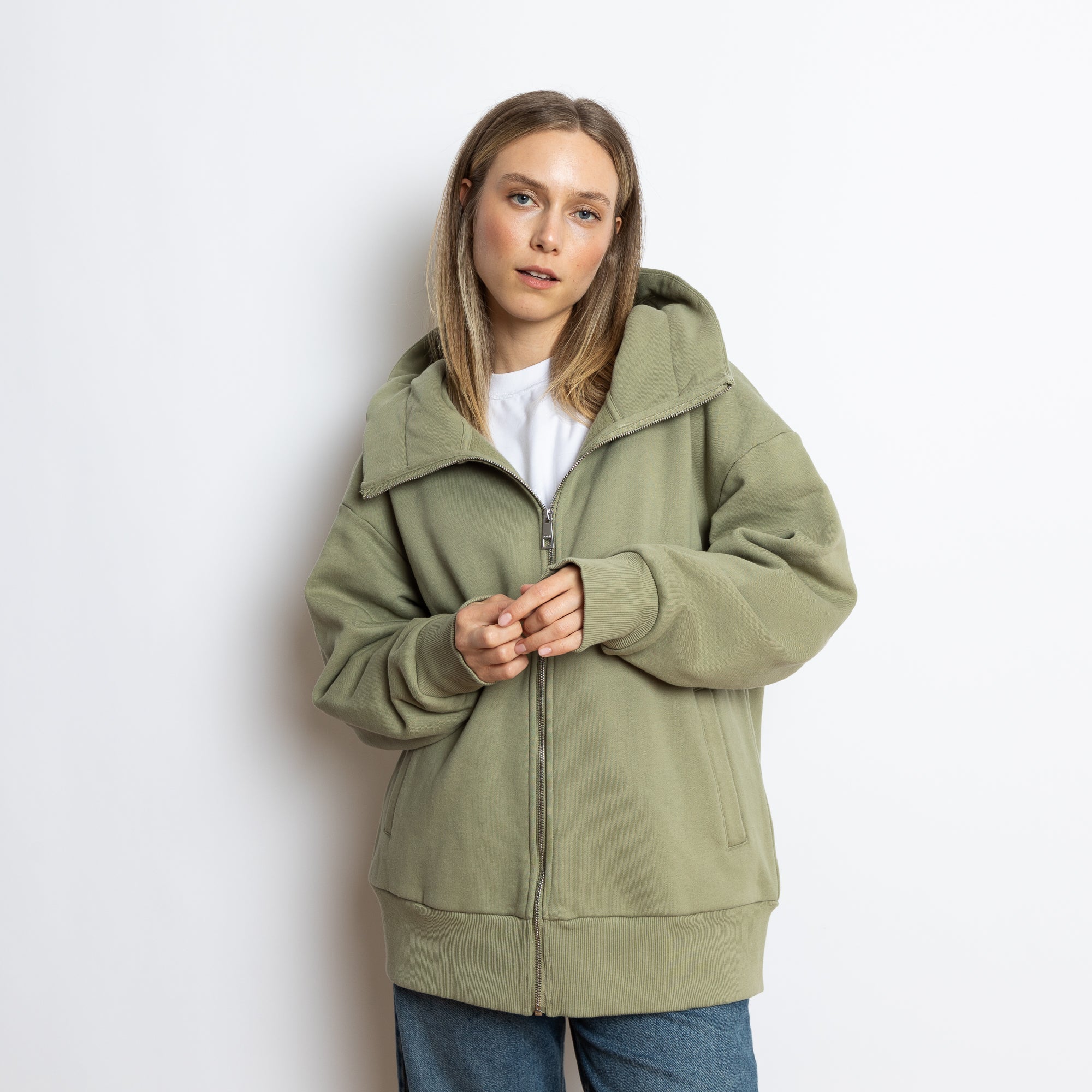 Sweat Jacket hoodie - solid pale olive - VIVI MARI