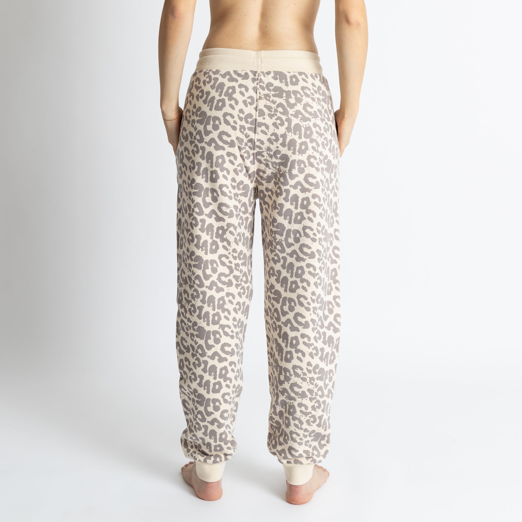 Sweat Pants - leo splashes grey/sand - VIVI MARI