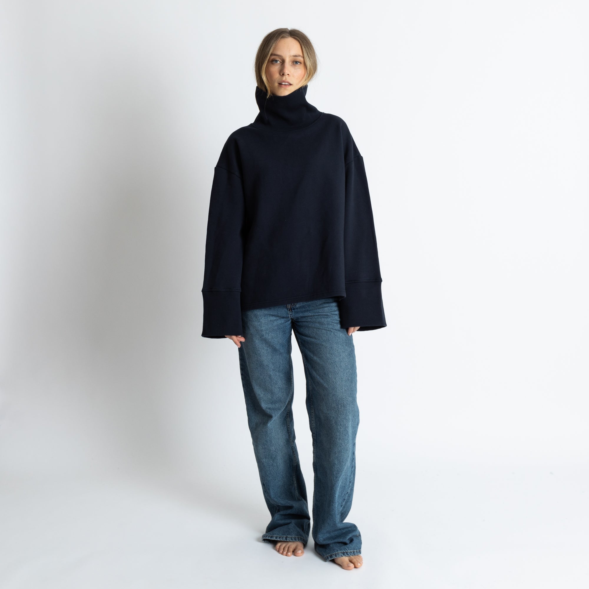 Sweatshirt turtle neck - solid navy - VIVI MARI