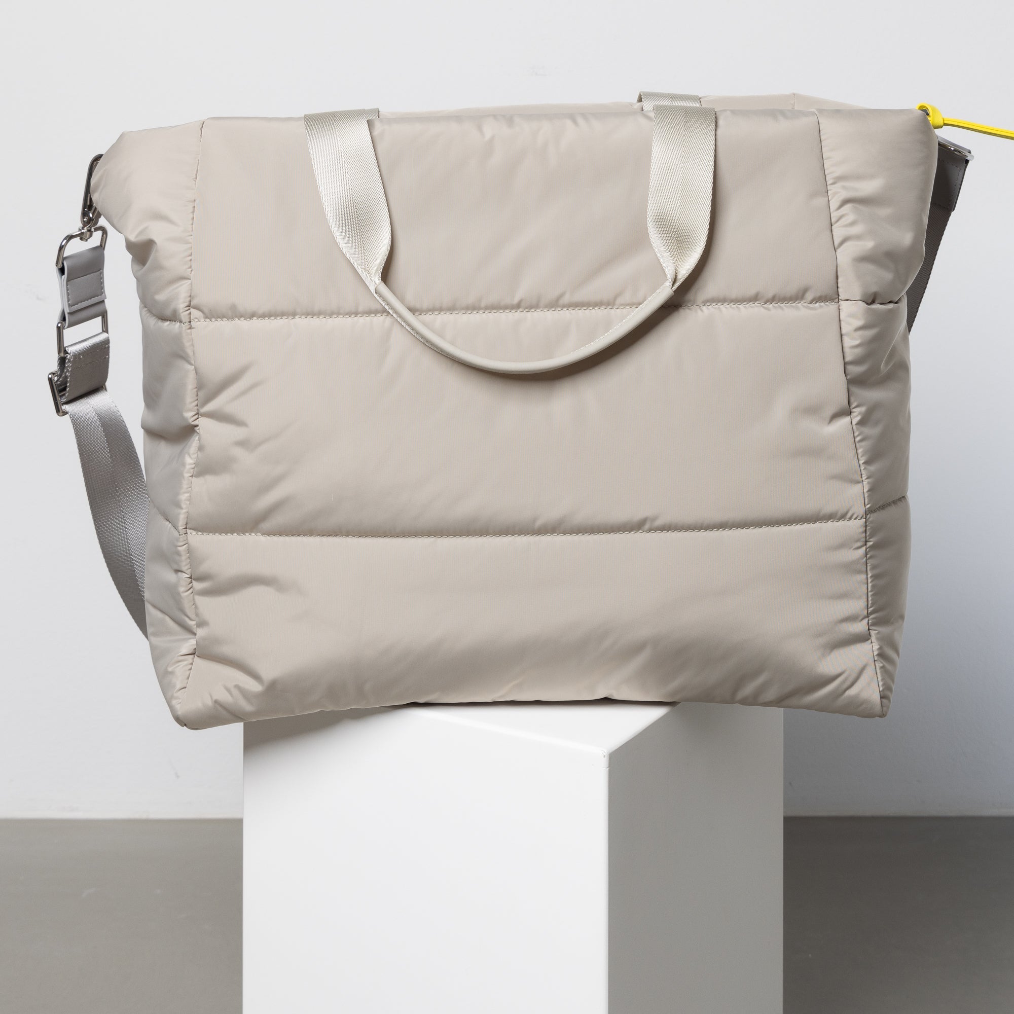 padded tote bag large + strap basic woven slim - stone - VIVI MARI