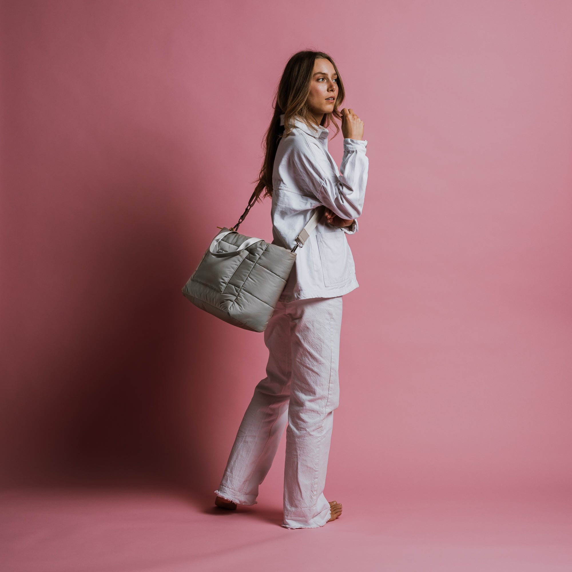 padded tote bag medium + strap basic woven slim - stone - VIVI MARI