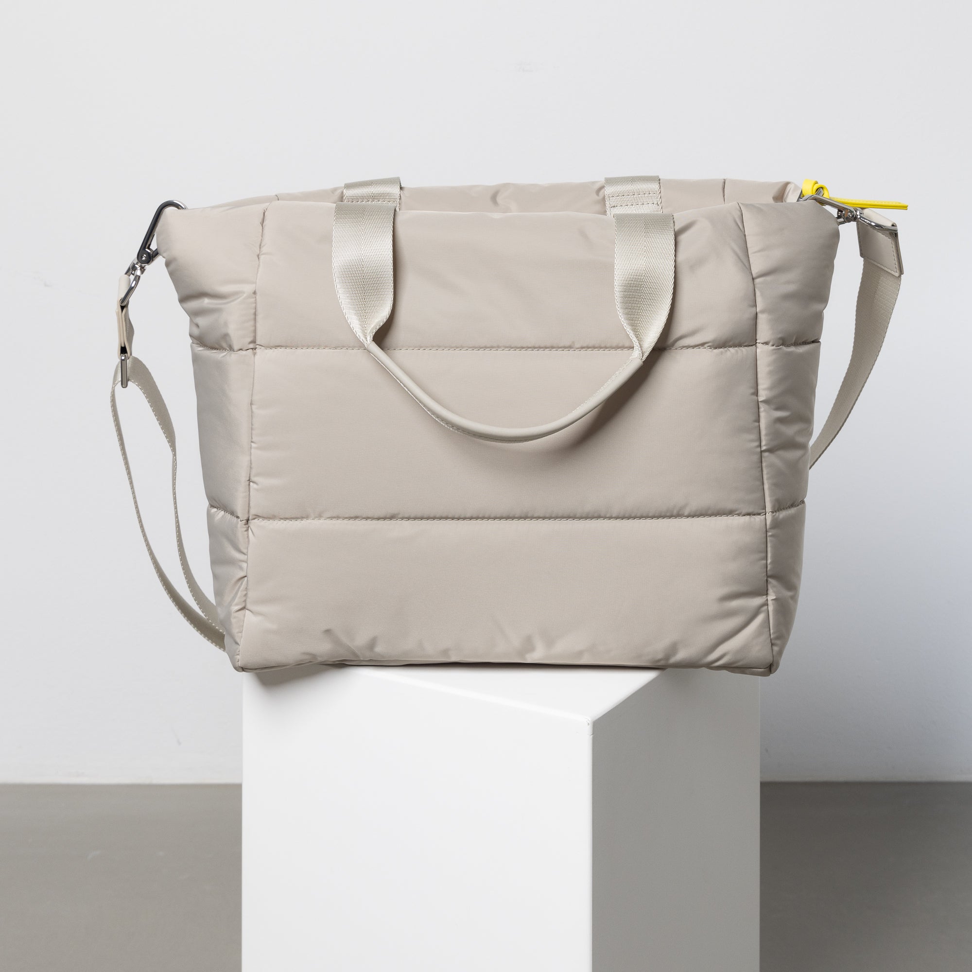 padded tote bag medium + strap basic woven slim - stone - VIVI MARI
