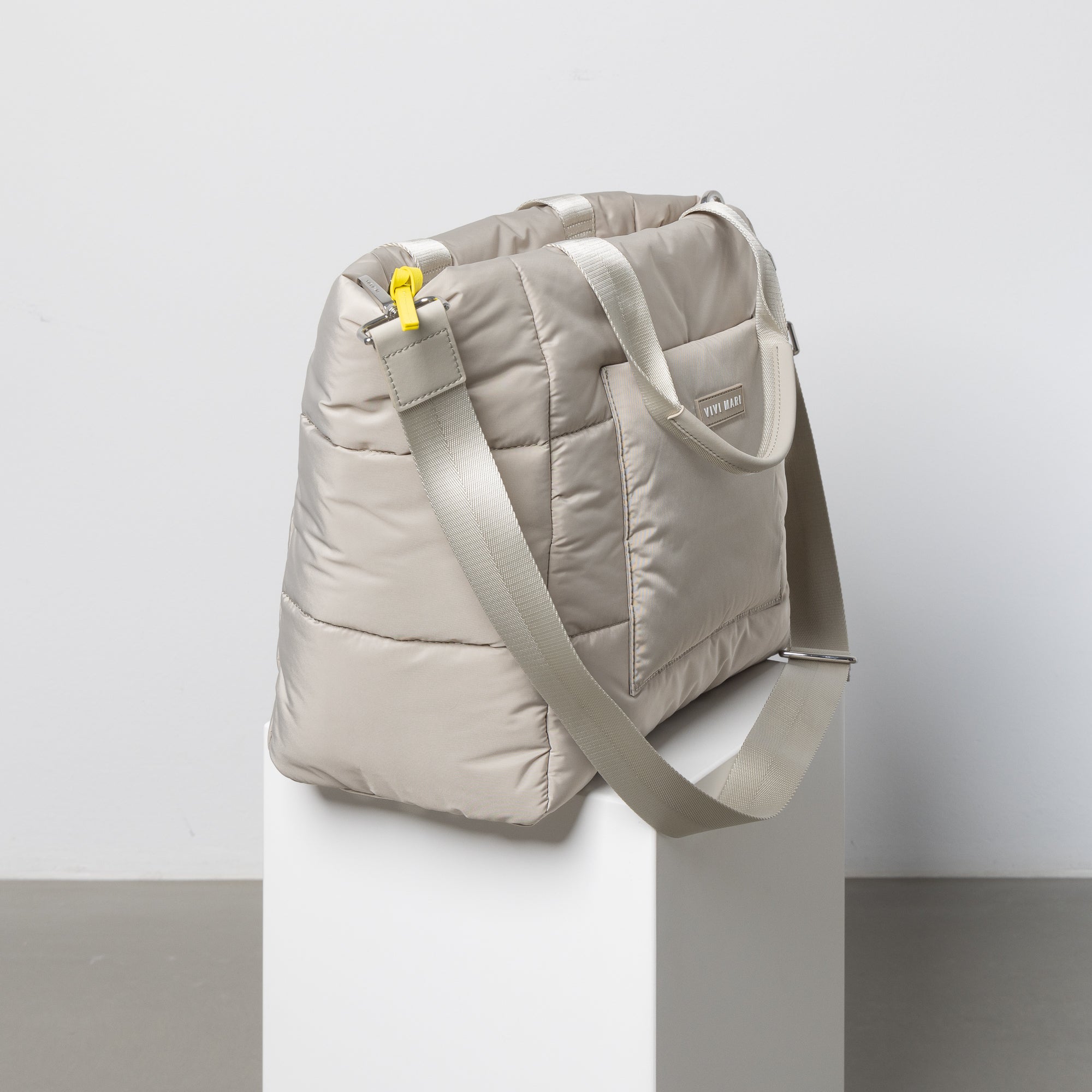 padded tote bag medium + strap basic woven slim - stone - VIVI MARI