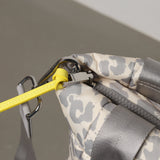 padded tote bag small + strap basic woven slim - leo splashes grey/sand - VIVI MARI