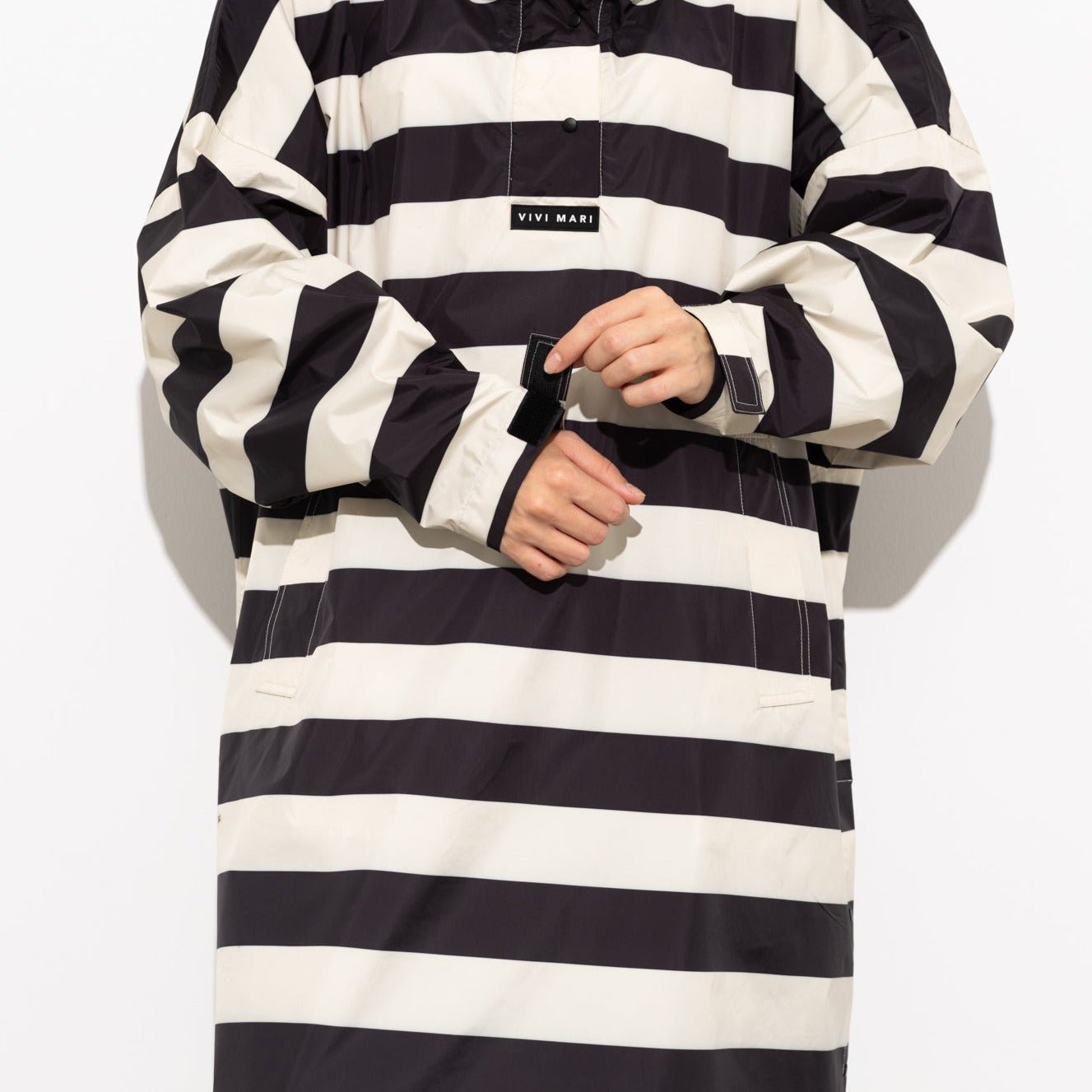 Raincoat bold stripes - black/sand - VIVI MARI