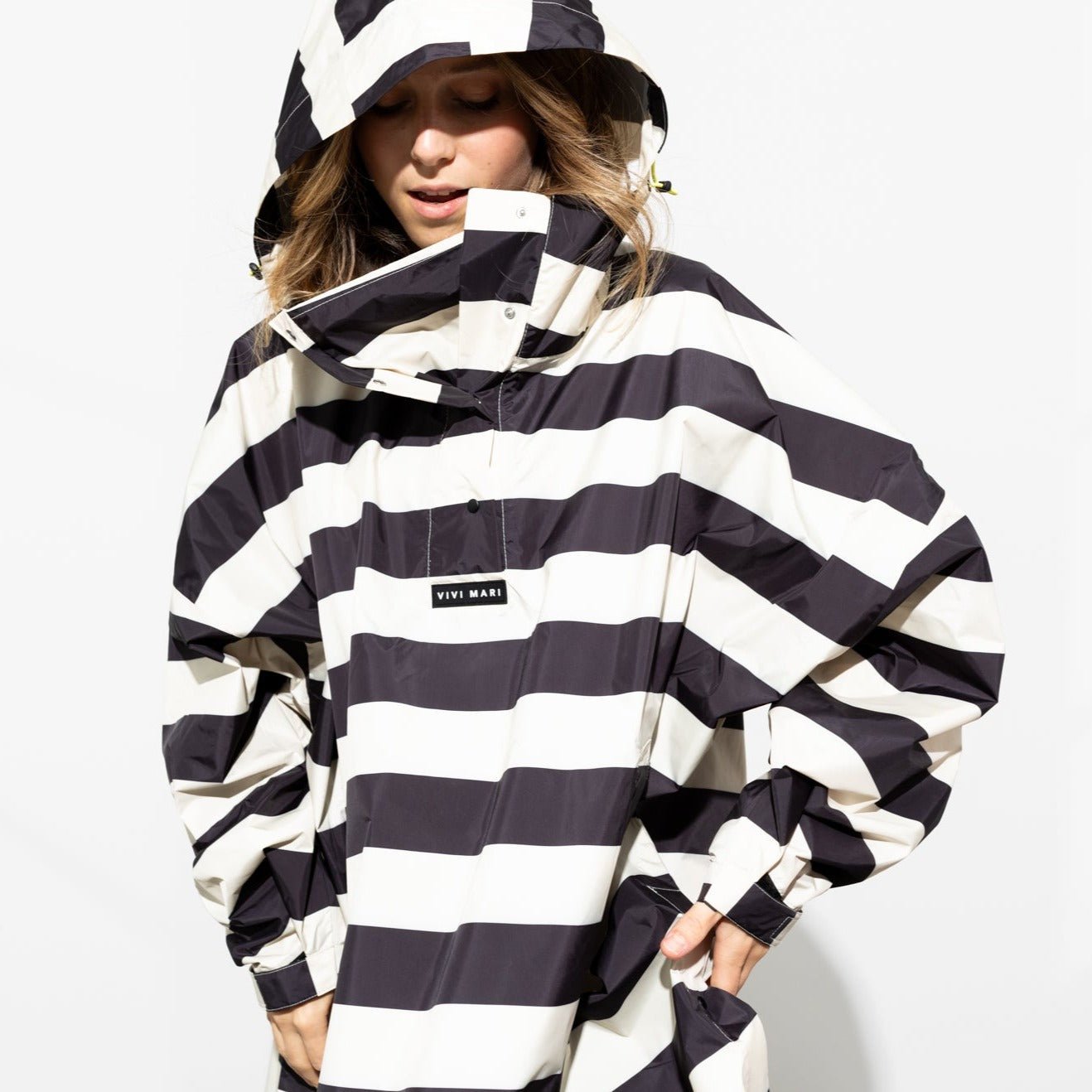 Raincoat bold stripes - black/sand - VIVI MARI