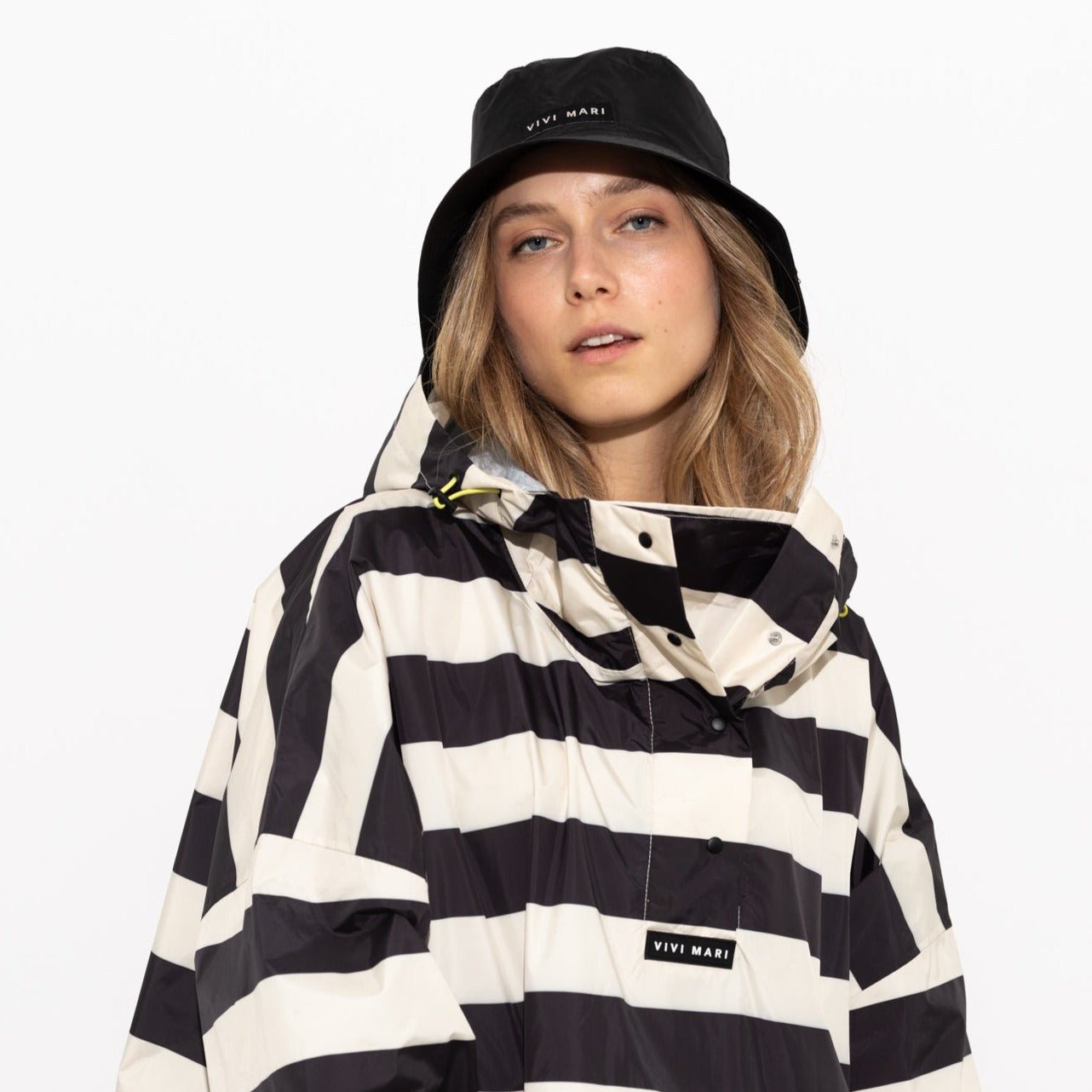 Raincoat bold stripes - black/sand - VIVI MARI