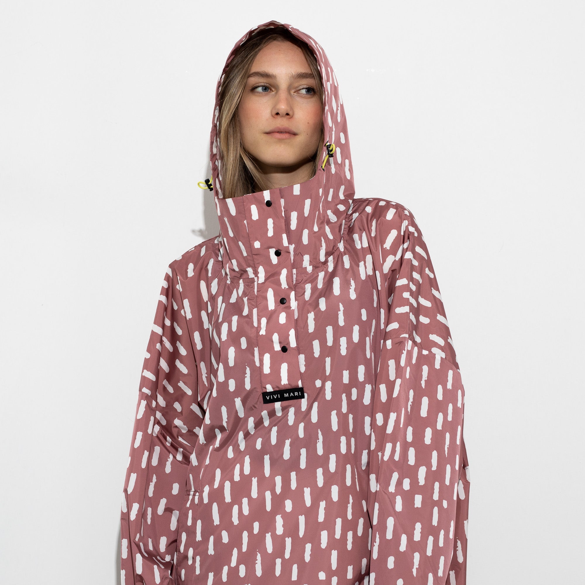 Mauve raincoat hotsell