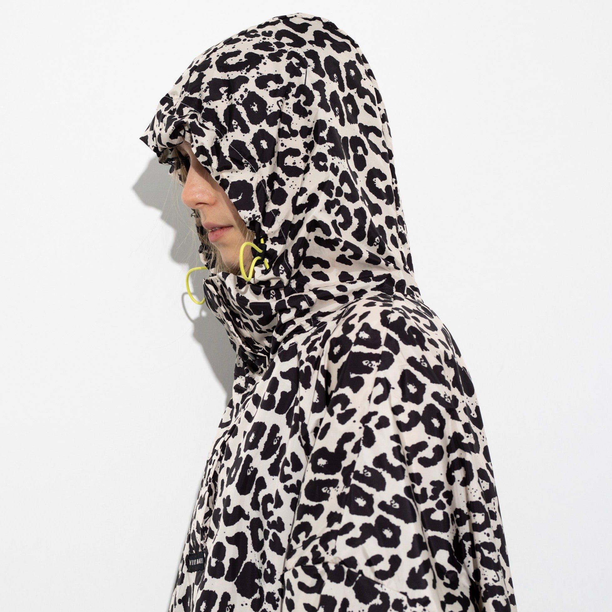 Raincoat leo splashes black/sand - VIVI MARI