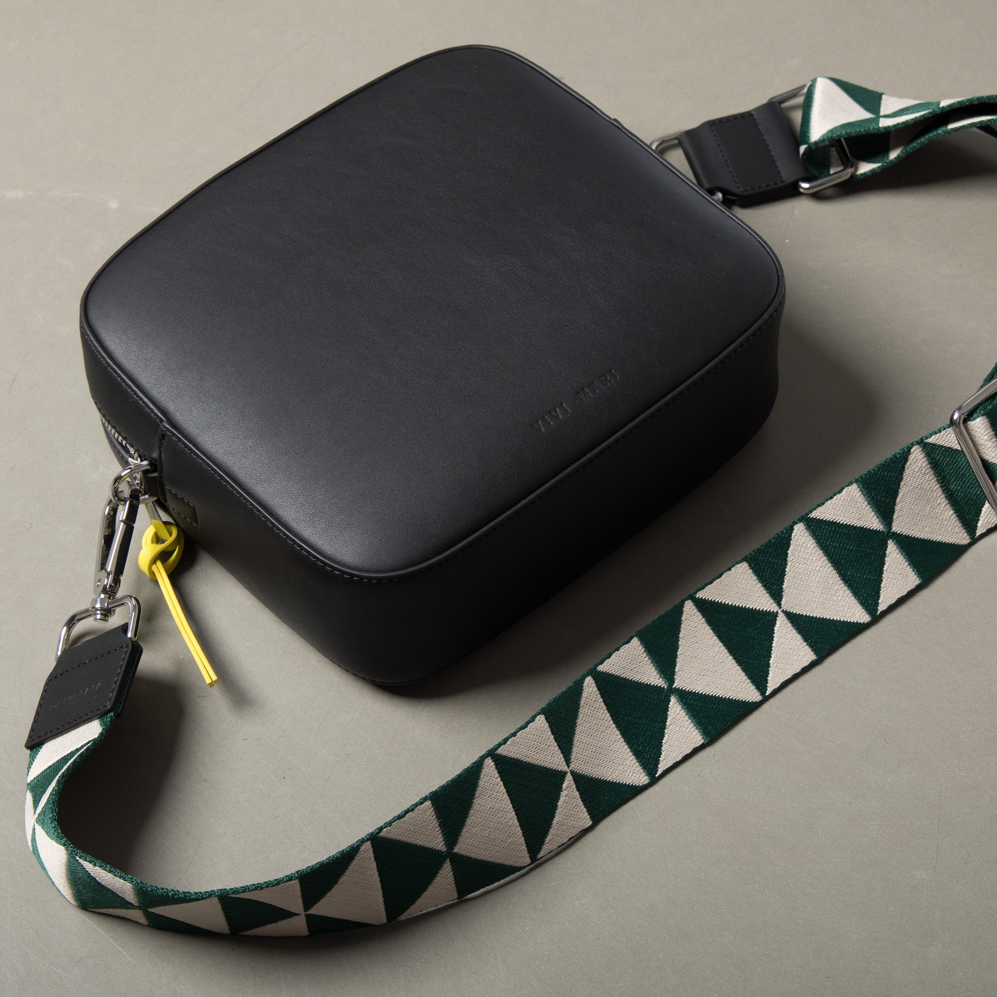 strap triangles green/sand - black - VIVI MARI